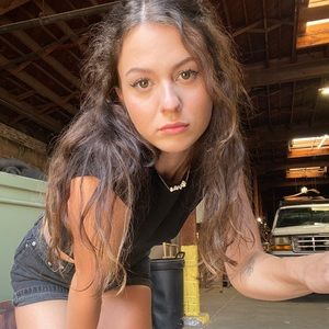 Meet your Posher, Zarah